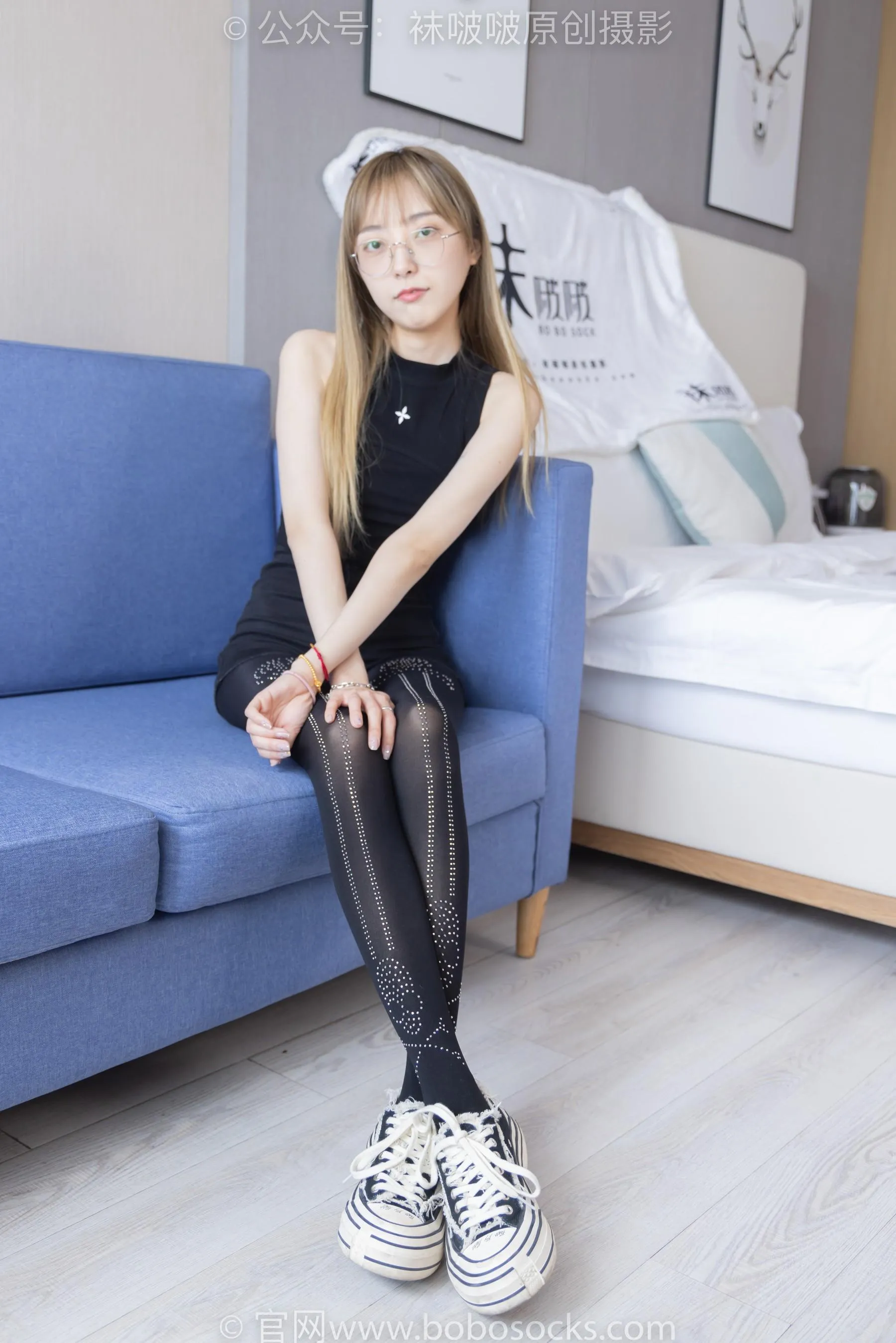 [BoBoSocks袜啵啵]NO.219 稚予-板鞋、拖鞋、厚黑丝、蕾丝黑丝 [87P]插图5